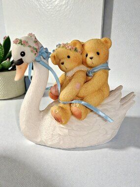 Cherished Teddies Matt & Vicki Love is The Best Thing Two Can Share 476781 1998